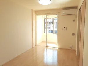 砺波駅（富山県）のマンスリーマンション・ウィークリーマンション「グロワールパレス　Ｃ 103・洋室(No.1336282)」メイン画像