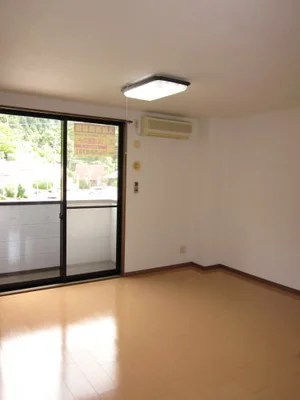 福井駅（福井県）のマンスリーマンション・ウィークリーマンション「ホワイトヒルハイツ 205・洋室(No.1336297)」メイン画像