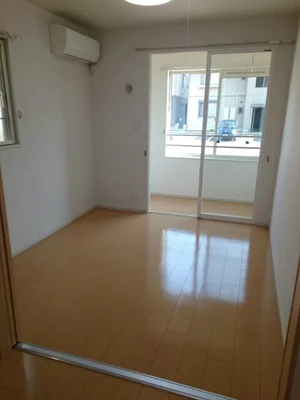 福井県のマンスリーマンション・ウィークリーマンション「イ－スト　ファインⅠ 103・洋室(No.1336311)」メイン画像