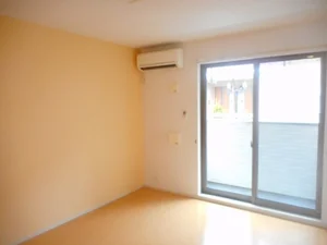 荒子川公園駅（愛知県）のマンスリーマンション・ウィークリーマンション「リバーサイド・ミツ 102・洋室(No.1336366)」メイン画像