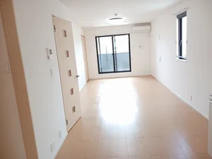 のマンスリーマンション・ウィークリーマンション「ｂｏｎｉｔｏ（ボニート） 201・洋室(No.1336370)」メイン画像