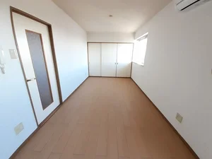 のマンスリーマンション・ウィークリーマンション「プレージオビワコ 303・洋室(No.1336407)」メイン画像