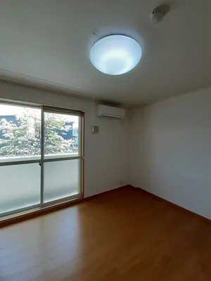 のマンスリーマンション・ウィークリーマンション「フォーリスト　ヴィレッジ壱番館 108・洋室(No.1336416)」メイン画像