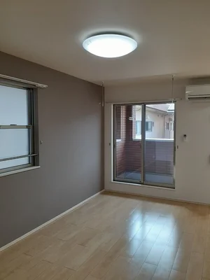 三重県の大東建託リーシング株式会社のマンスリーマンション・ウィークリーマンション「Ｌａ・Ｍｅｅｋ（ラ・ミーク） 202・洋室(No.1336431)」メイン画像