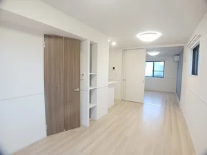 のマンスリーマンション・ウィークリーマンション「エアリィー・レジデンス 105・洋室(No.1336572)」メイン画像