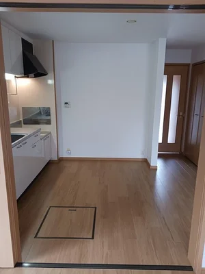 広島県の大東建託リーシング株式会社のマンスリーマンション・ウィークリーマンション「ベルベアーノＡ 102・洋室(No.1336592)」メイン画像