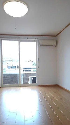 のマンスリーマンション・ウィークリーマンション「ベルセレーノＡ棟 101・洋室(No.1336618)」メイン画像