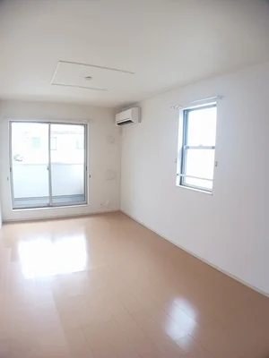 のマンスリーマンション・ウィークリーマンション「ノンブルー　幸　Ⅱ 201・洋室(No.1336622)」メイン画像