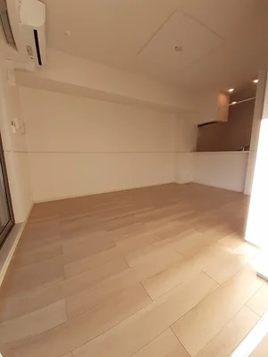 のマンスリーマンション・ウィークリーマンション「オペラハウスⅡ番館 102・洋室(No.1336643)」メイン画像