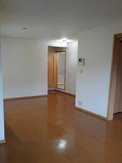 たびら平戸口駅（長崎県）のマンスリーマンション・ウィークリーマンション「メゾン・ド・ソレイユＣ 201・洋室(No.1336651)」メイン画像