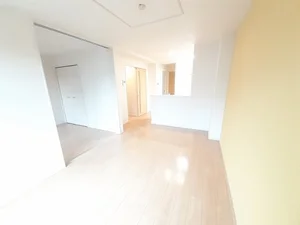 のマンスリーマンション・ウィークリーマンション「Ｇｒａｃｅ　武雄　Ⅱ 202・洋室(No.1336661)」メイン画像