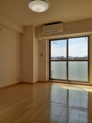 神奈川県のマンスリーマンション・ウィークリーマンション「ザ・マンション横須賀 802・洋室(No.1336683)」メイン画像