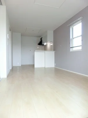 のマンスリーマンション・ウィークリーマンション「シームリー・ノース 205・洋室(No.1336811)」メイン画像