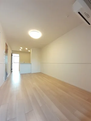 のマンスリーマンション・ウィークリーマンション「ファーネスト・クヌギ 203・洋室(No.1336820)」メイン画像