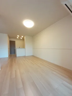 のマンスリーマンション・ウィークリーマンション「Ｌｕｘｅ　ｓｋ 104・洋室(No.1336821)」メイン画像