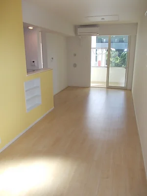 のマンスリーマンション・ウィークリーマンション「シャイニング　蒼Ⅱ 101・洋室(No.1336857)」メイン画像