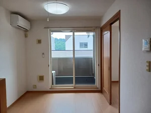 福井県のマンスリーマンション・ウィークリーマンション「ラフィーネ　Ｂ 202・洋室(No.1336962)」メイン画像