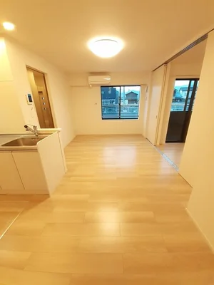 壬生川駅（愛媛県）のマンスリーマンション・ウィークリーマンション「グランスカイ 101・洋室(No.1337061)」メイン画像