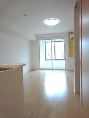 広島県のマンスリーマンション・ウィークリーマンション「アクアリザイア 203・洋室(No.1337104)」メイン画像