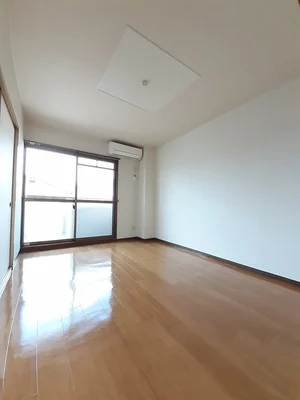 広島県のマンスリーマンション・ウィークリーマンション「コスモロージュマン 201・洋室(No.1337111)」メイン画像