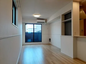 のマンスリーマンション・ウィークリーマンション「ヒストリア　勝川 203・洋室(No.1337168)」メイン画像