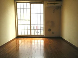 のマンスリーマンション・ウィークリーマンション「サニーヒルズＫ２ 103・洋室(No.1337193)」メイン画像