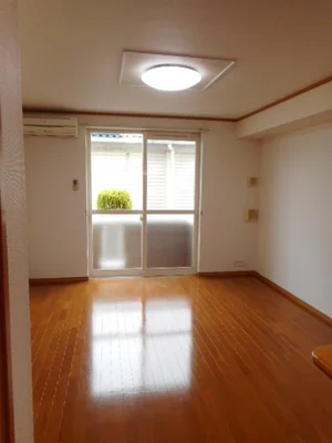 のマンスリーマンション・ウィークリーマンション「プリマヴェーラ 102・洋室(No.1337201)」メイン画像