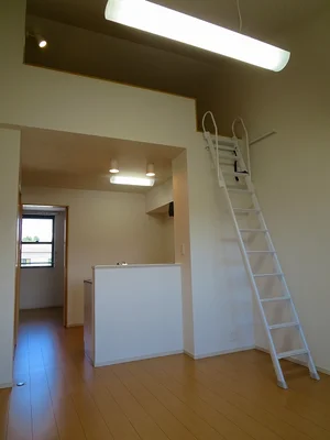 人吉駅（熊本県）・人吉温泉駅（熊本県）のマンスリーマンション・ウィークリーマンション「プルメリア 202・洋室(No.1337222)」メイン画像