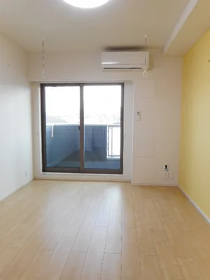 神奈川県のマンスリーマンション・ウィークリーマンション「ケィズ　サリエンテ 302・洋室(No.1337239)」メイン画像