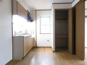 のマンスリーマンション・ウィークリーマンション「アンソレイエメゾン 103・洋室(No.1337344)」メイン画像