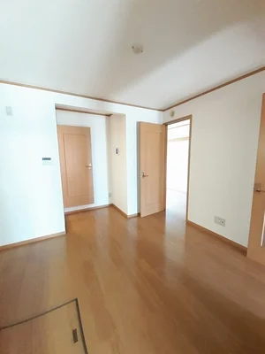 のマンスリーマンション・ウィークリーマンション「ラ・メゾン・ソレイユＢ 101・洋室(No.1337360)」メイン画像