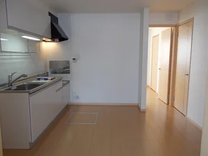 鈴鹿医療科学大学周辺のマンスリーマンション・ウィークリーマンション「ソレアード 101・洋室(No.1337369)」メイン画像