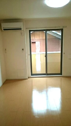 鈴鹿医療科学大学周辺のマンスリーマンション・ウィークリーマンション「コルディアーレ南風 101・洋室(No.1337370)」メイン画像