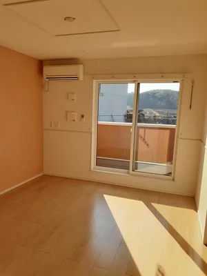 のマンスリーマンション・ウィークリーマンション「サニーハウス　Ⅱ 201・洋室(No.1337372)」メイン画像