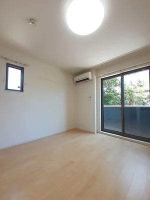 今治市のマンスリーマンション・ウィークリーマンション「メイビオーラⅢ 101・洋室(No.1337530)」メイン画像