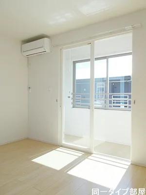 金沢市のマンスリーマンション・ウィークリーマンション「パティジュール 204・洋室(No.1337631)」メイン画像