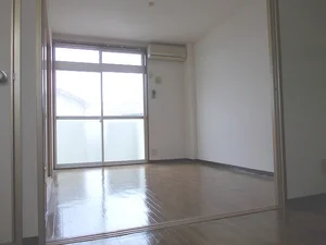 富谷市のマンスリーマンション・ウィークリーマンション「フランボワーズ 202・洋室(No.1337808)」メイン画像