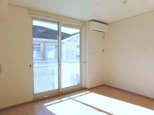 のマンスリーマンション・ウィークリーマンション「ＨＩＬＴＯＮ９１０　Ｂ 202・洋室(No.1337814)」メイン画像