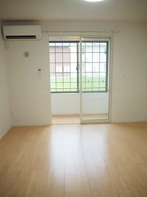 東新庄駅（富山県）のマンスリーマンション・ウィークリーマンション「ニューリジェール 102・洋室(No.1338046)」メイン画像