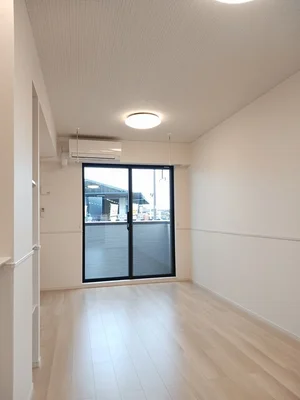 江南駅（愛知県）のマンスリーマンション・ウィークリーマンション「フィッシュタンクＡ 101・洋室(No.1338078)」メイン画像