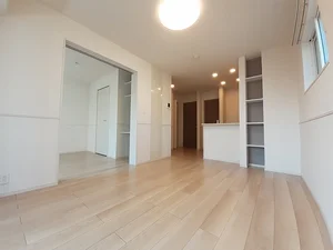 のマンスリーマンション・ウィークリーマンション「Ｒｉｓｅ　Ｌｉｇｈｔ 101・洋室(No.1338132)」メイン画像