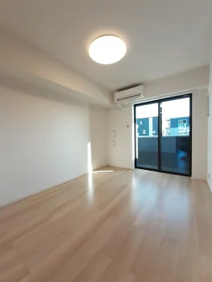 のマンスリーマンション・ウィークリーマンション「ルミナスコート四季Ⅰ 102・洋室(No.1338226)」メイン画像