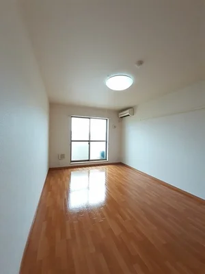 広島大学東広島キャンパス周辺のマンスリーマンション・ウィークリーマンション「ルート　１１ 306・洋室(No.1338239)」メイン画像