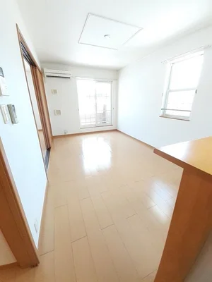 のマンスリーマンション・ウィークリーマンション「ミドルリアサニー 201・洋室(No.1338258)」メイン画像