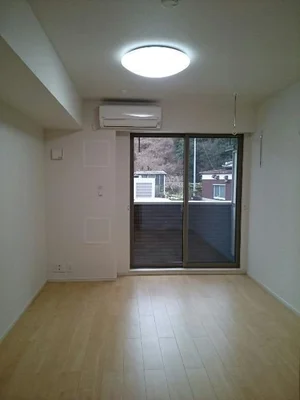 のマンスリーマンション・ウィークリーマンション「サンビレッジ　Ｆ 102・洋室(No.1338270)」メイン画像