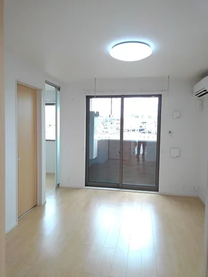 のマンスリーマンション・ウィークリーマンション「アステール　ＡＯ　Ⅱ 103・洋室(No.1338381)」メイン画像