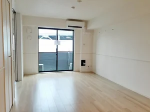 のマンスリーマンション・ウィークリーマンション「サニーレジデンスⅢ 102・洋室(No.1338682)」メイン画像