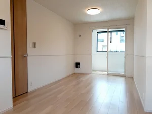 のマンスリーマンション・ウィークリーマンション「エスポワールⅢ 101・洋室(No.1338688)」メイン画像