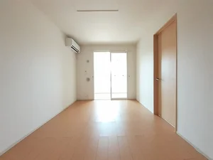 のマンスリーマンション・ウィークリーマンション「ファーストレーベン立野Ⅱ 202・洋室(No.1338701)」メイン画像