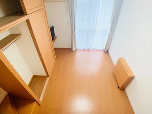 荒川沖駅（茨城県）のマンスリーマンション・ウィークリーマンション「レオパレス山久 105(No.1338784)」メイン画像